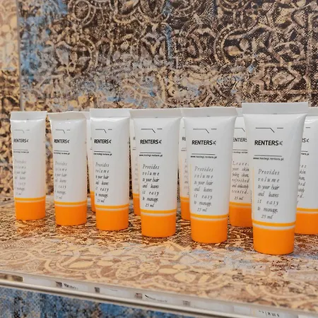 Piekny Koralowy W Lubkowie By Renters Prestige Apartamento