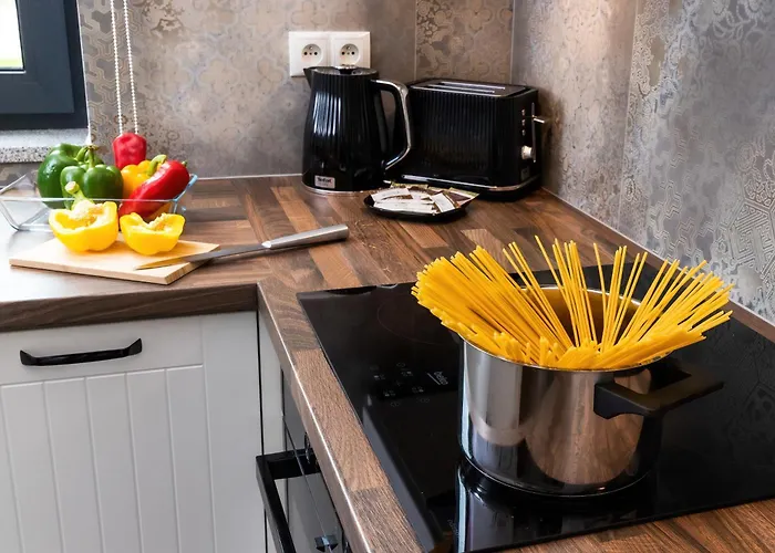 Piekny Koralowy W Lubkowie By Renters Prestige *