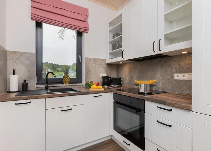 Piekny Koralowy W Lubkowie By Renters Prestige *